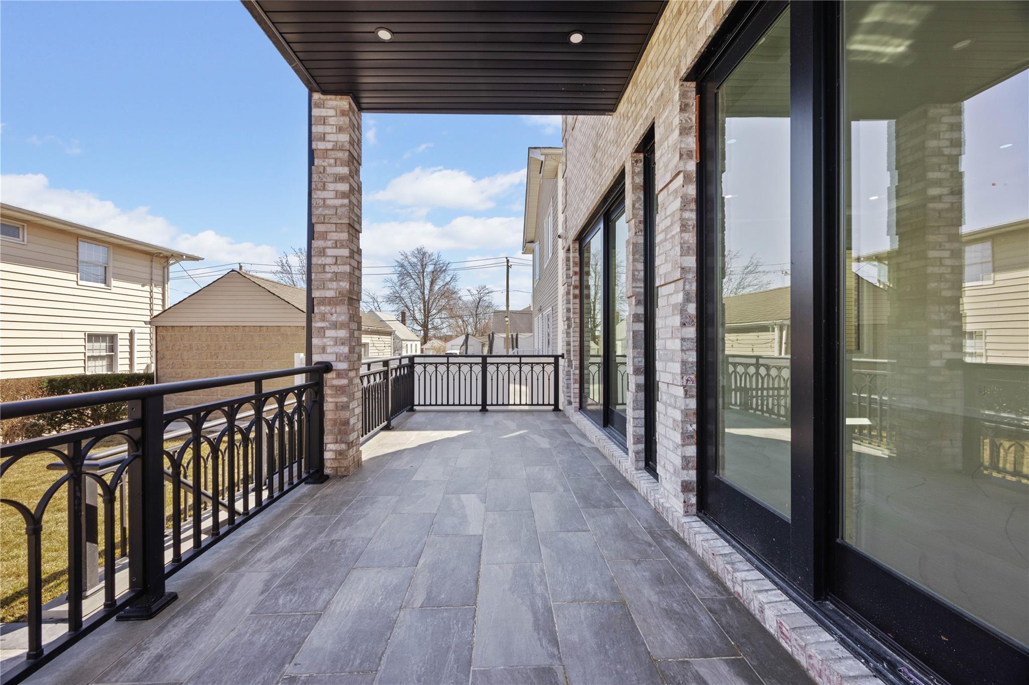 48 Moore Street Property Photo 26