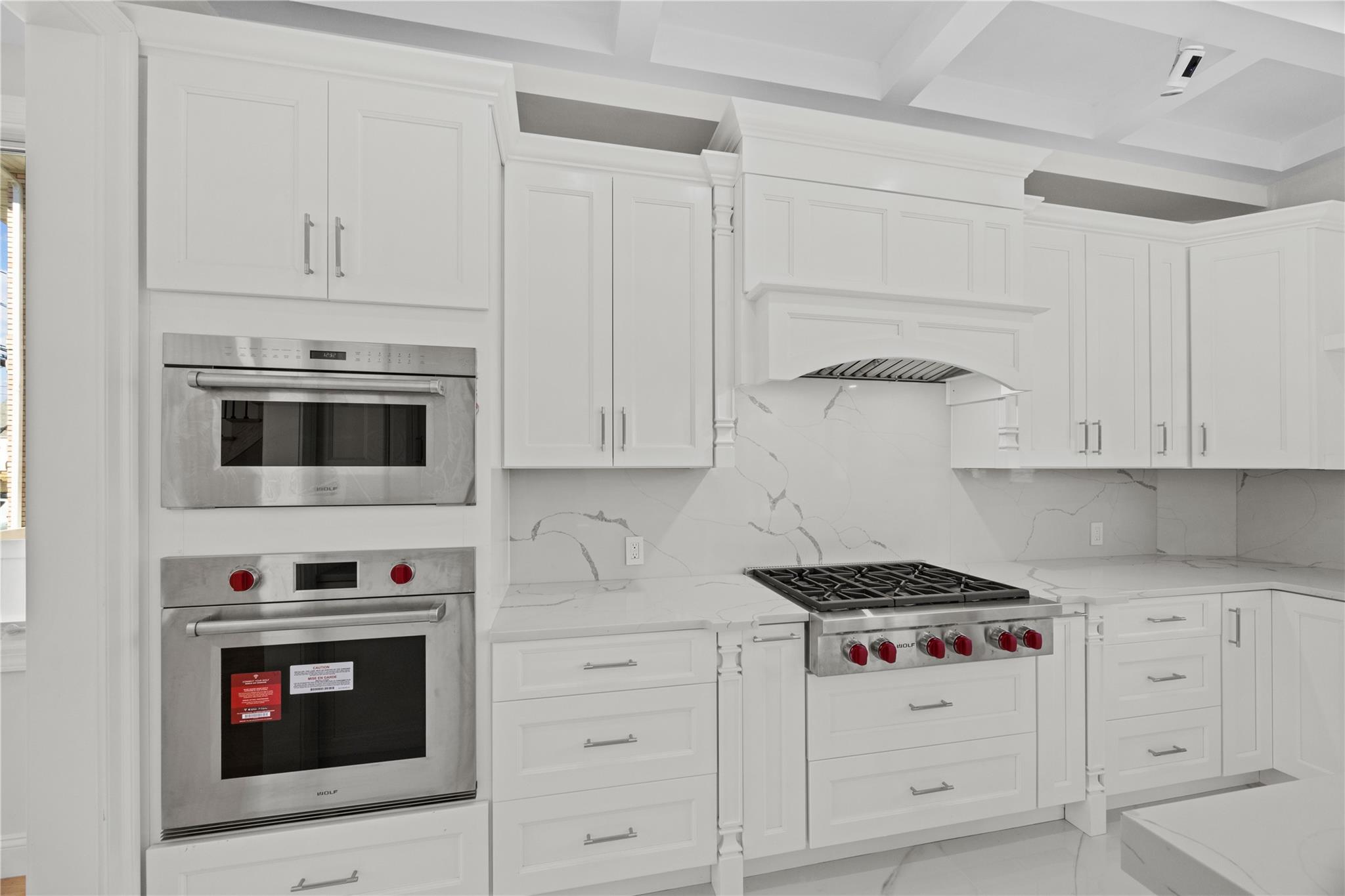 48 Moore Street Property Photo 45