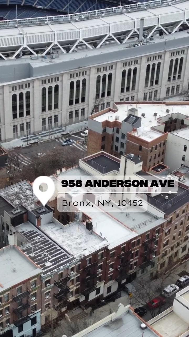 958 Anderson Avenue Property Photo
