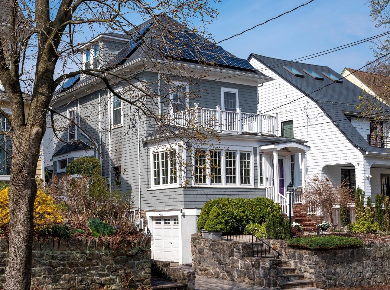 39 Rossmore Avenue Property Photo
