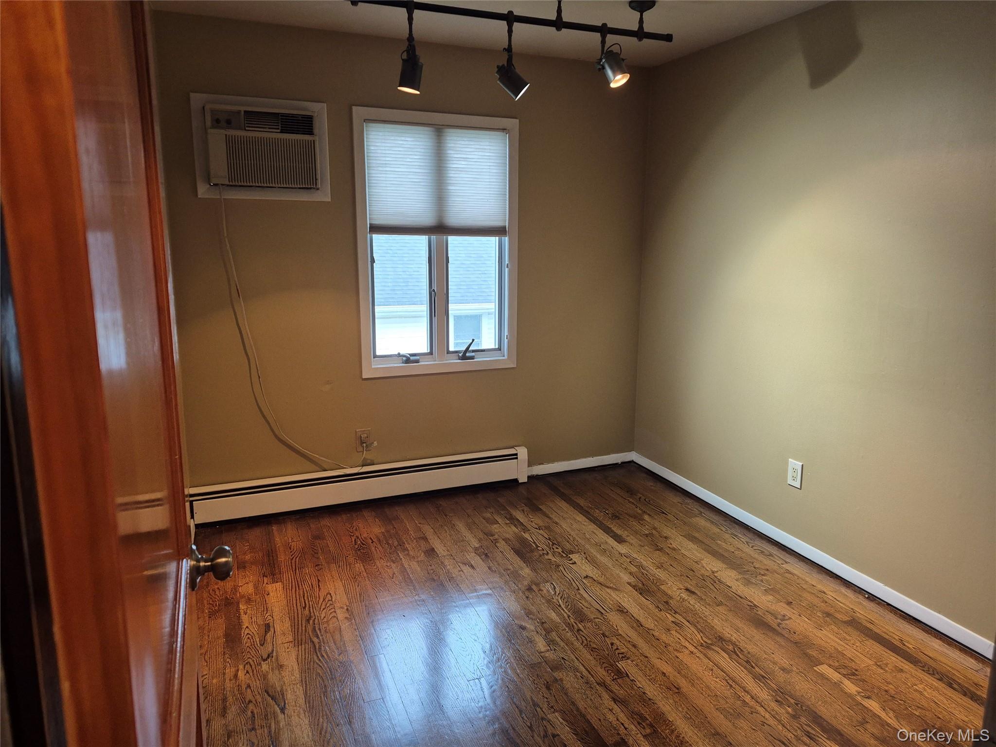 1111 Steele Boulevard Property Photo 13
