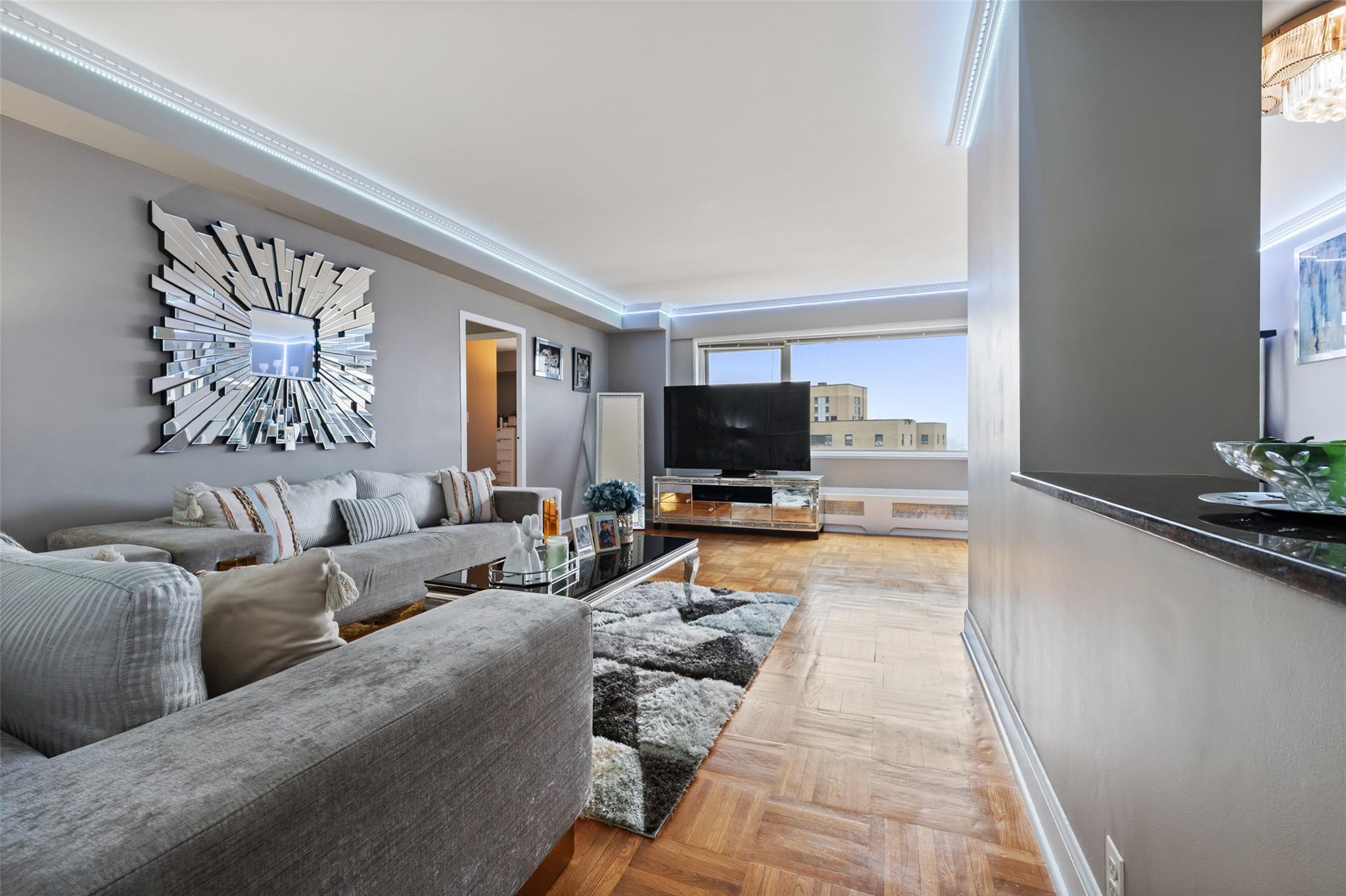 3 Fordham Hill Oval 17f Property Photo 10