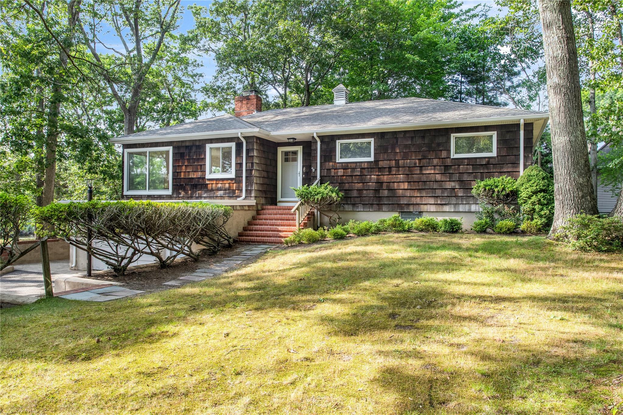 780 Beebe Drive Property Photo 1