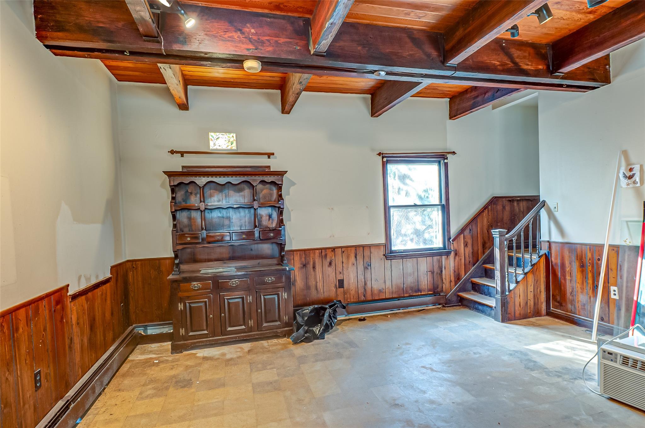 127a Barnum Avenue Property Photo 15