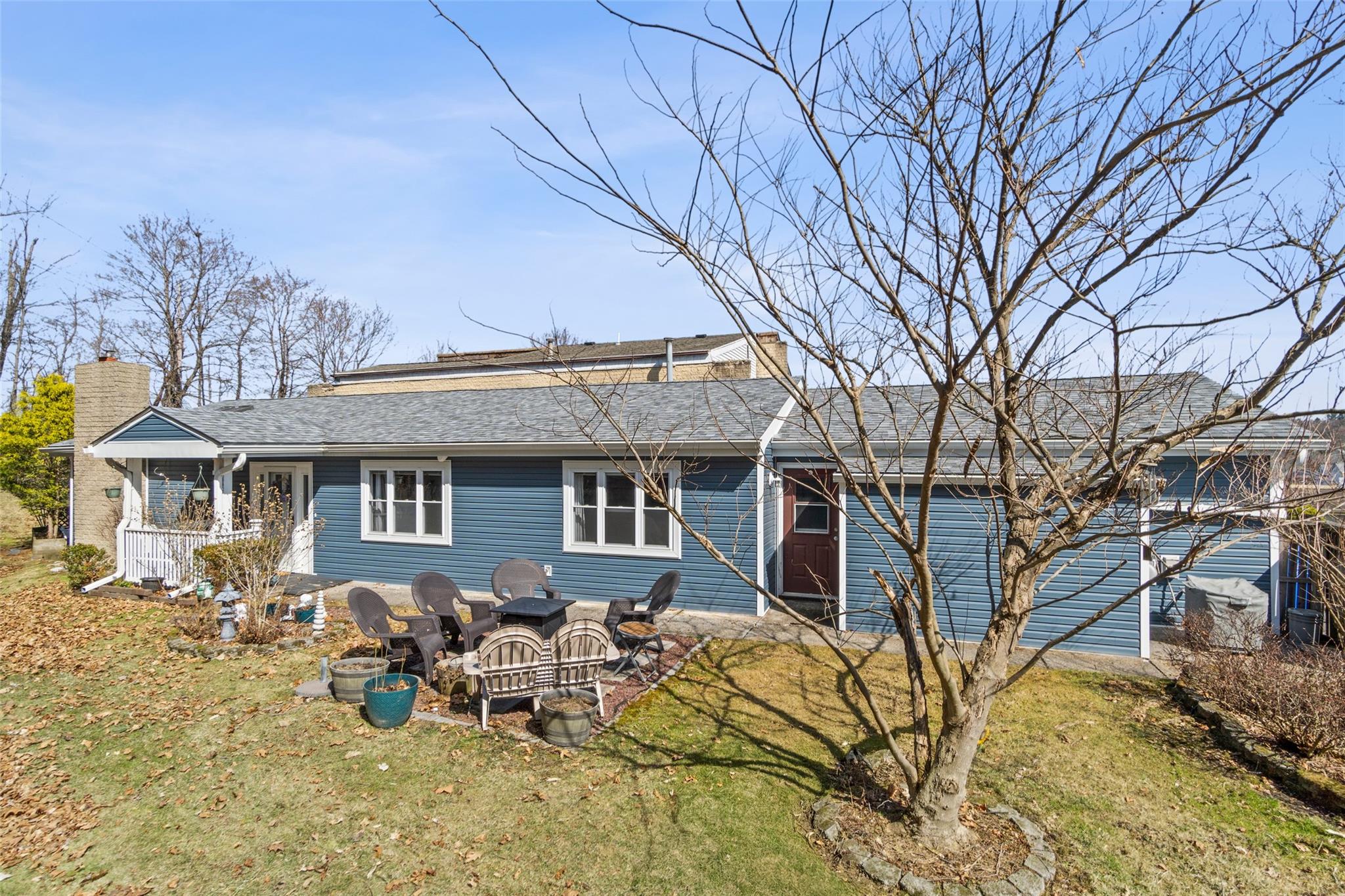 90 Country Club Drive Property Photo