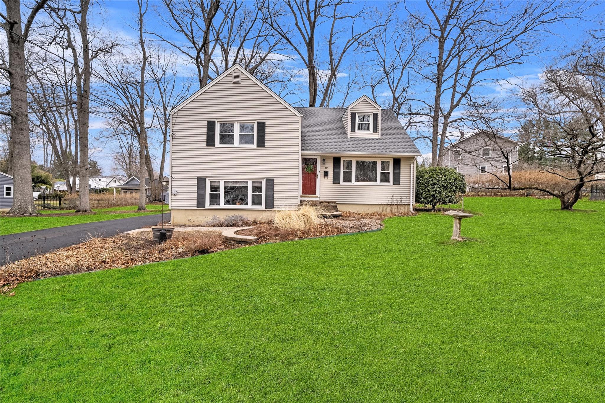 50 Riverside Terrace Property Photo