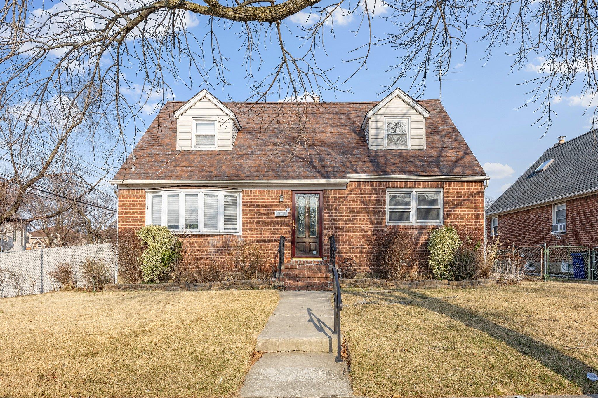 8405 246th Street Property Photo