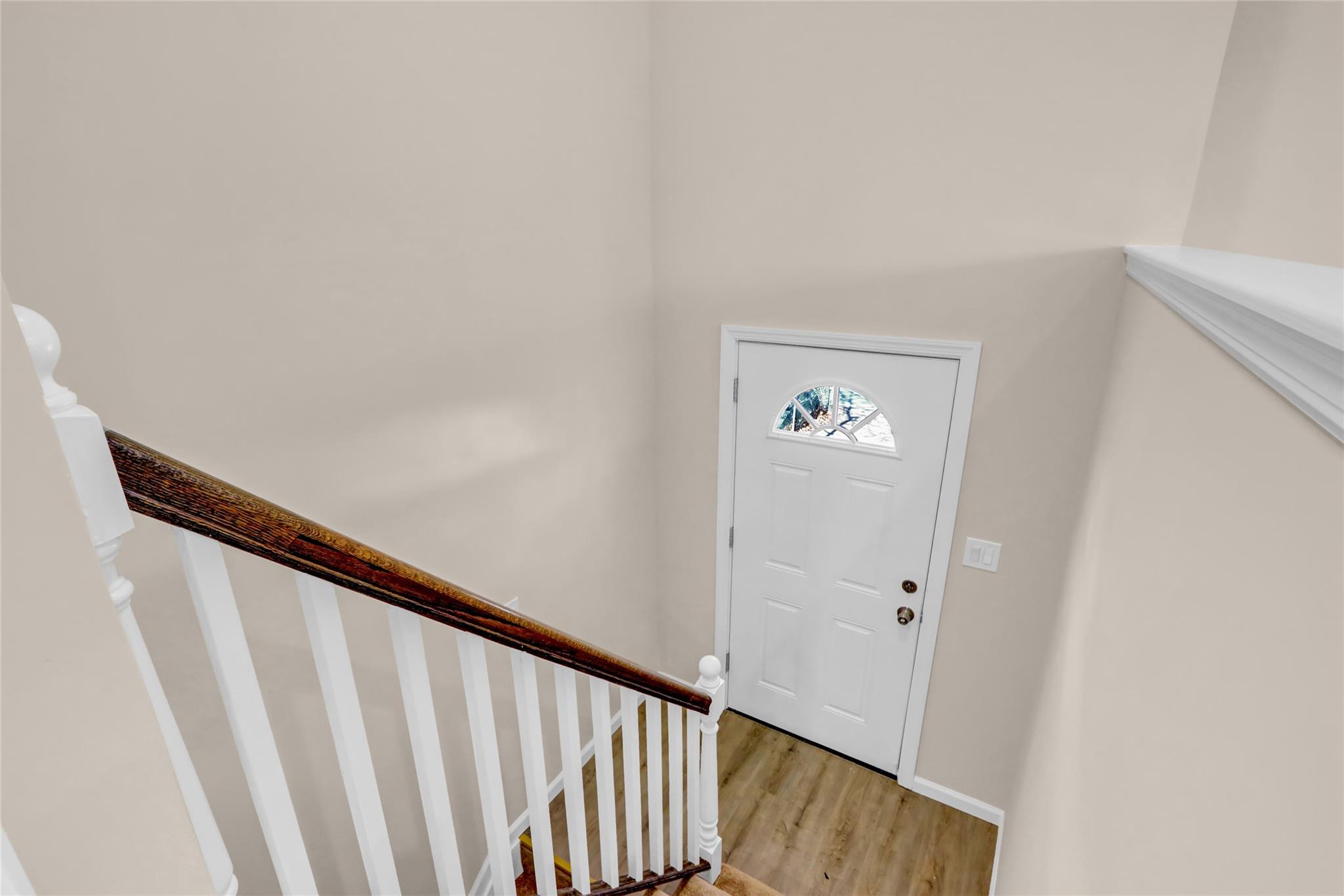150 Moriches Avenue Property Photo 4