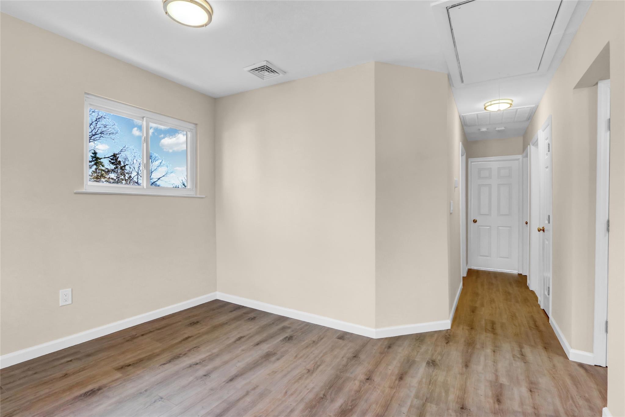150 Moriches Avenue Property Photo 12