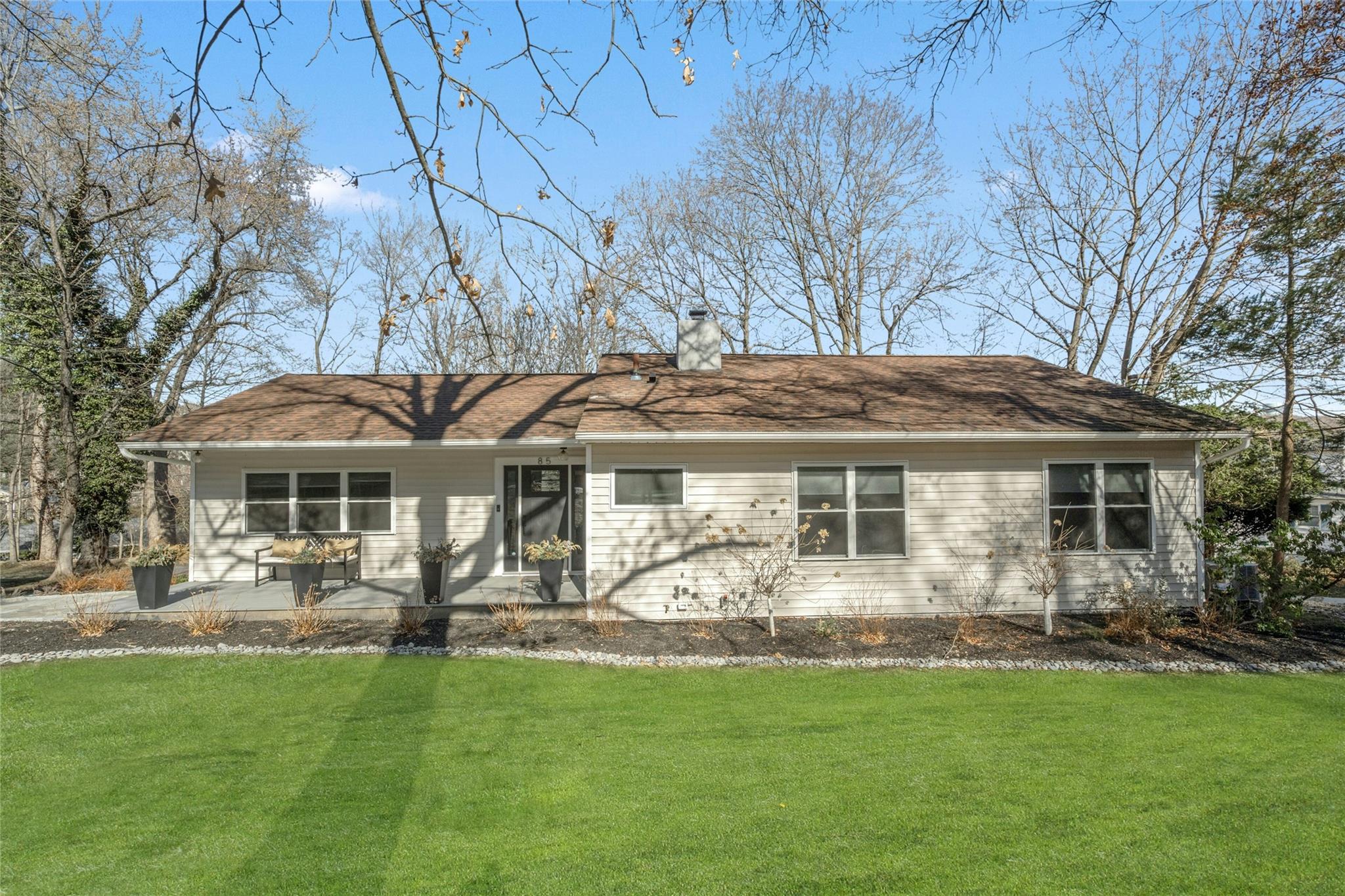 85 Lincoln Avenue Property Photo