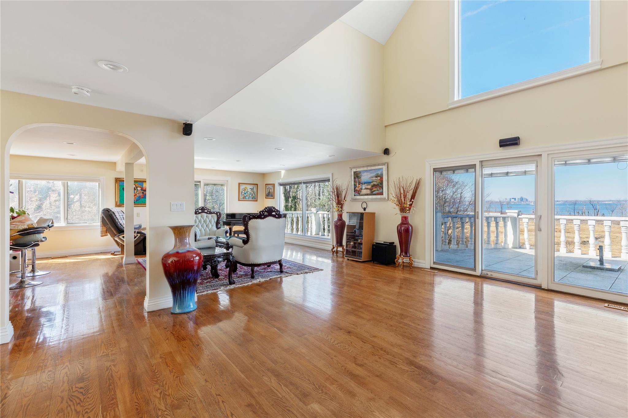 15 Hoffstot Lane Property Photo 7
