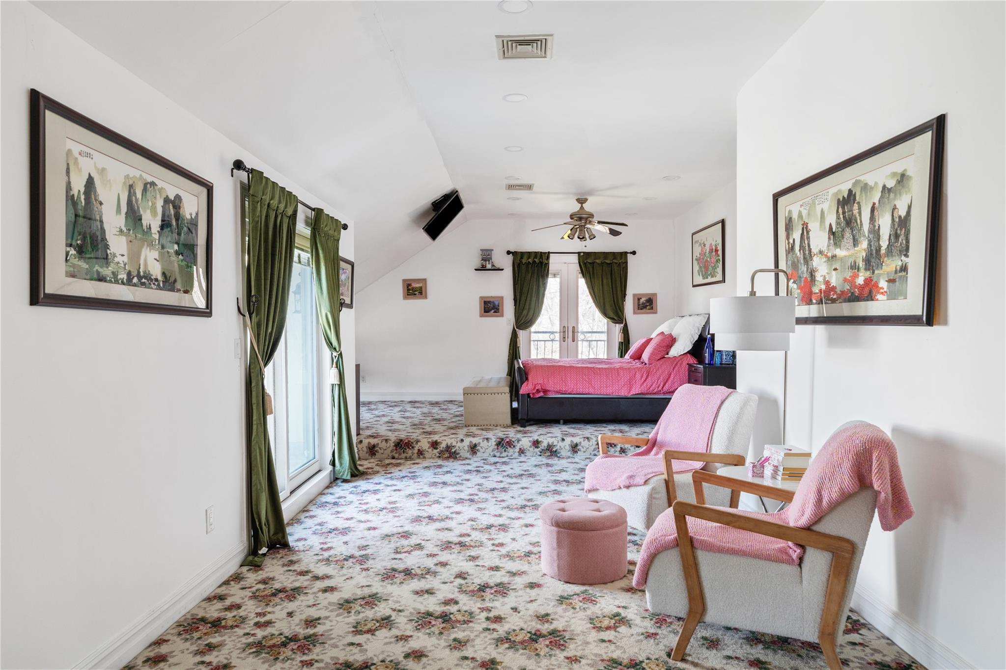 15 Hoffstot Lane Property Photo 18