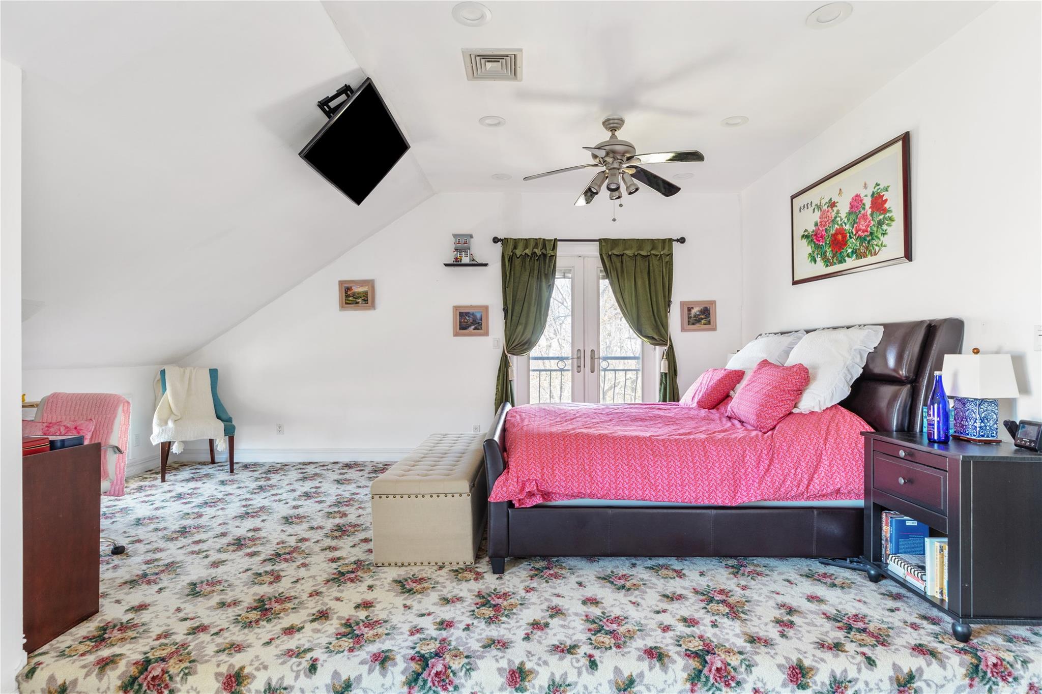 15 Hoffstot Lane Property Photo 19