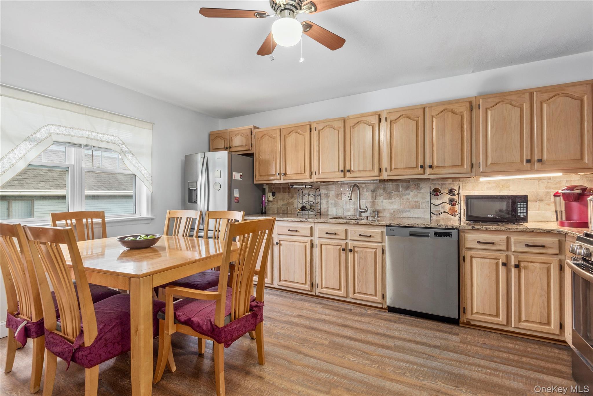 717 Annadale Road Property Photo 1