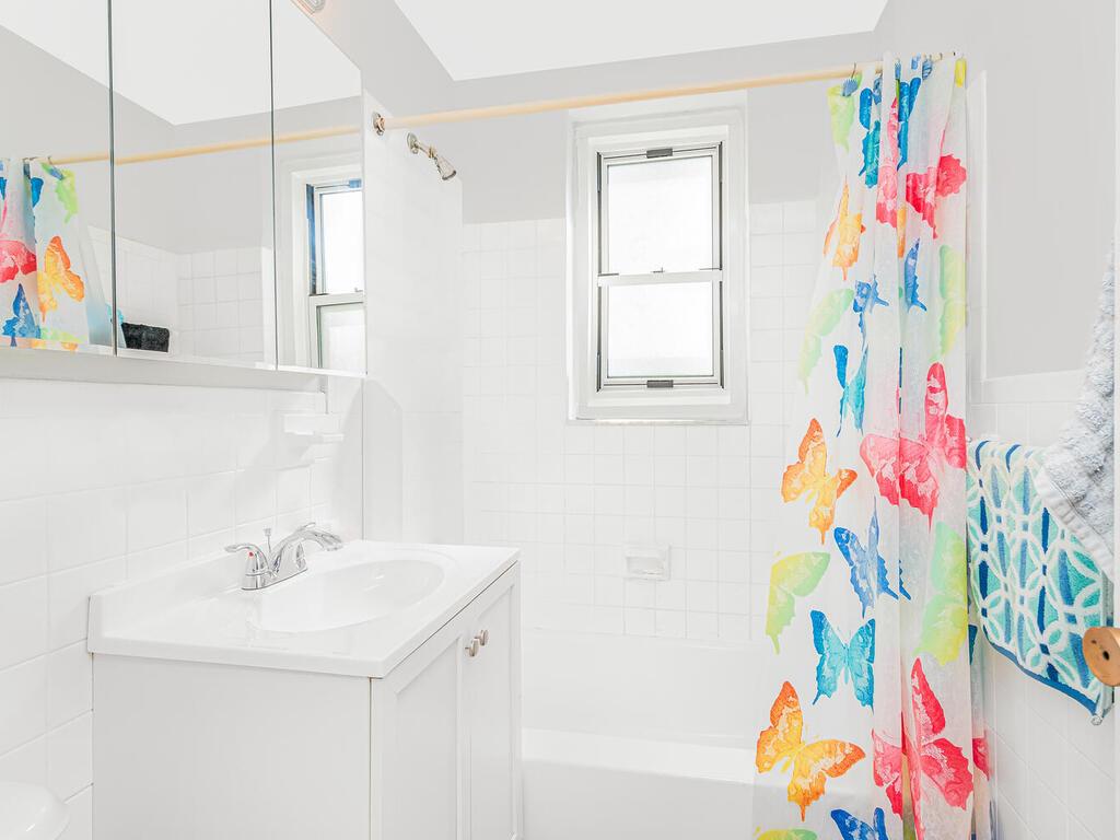 120 De Haven Drive 629 Property Photo 6