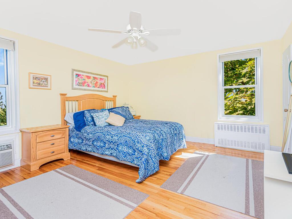 120 De Haven Drive 629 Property Photo 7