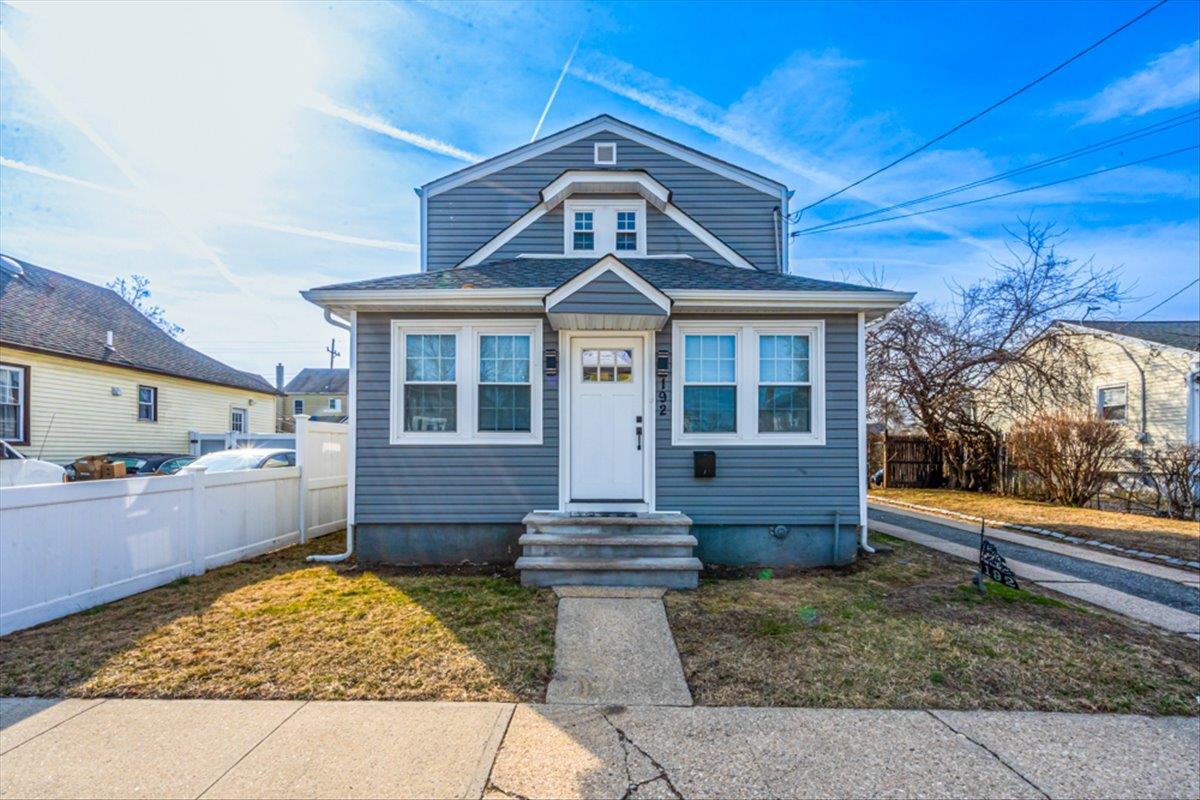 192 Princeton Street Property Photo 1