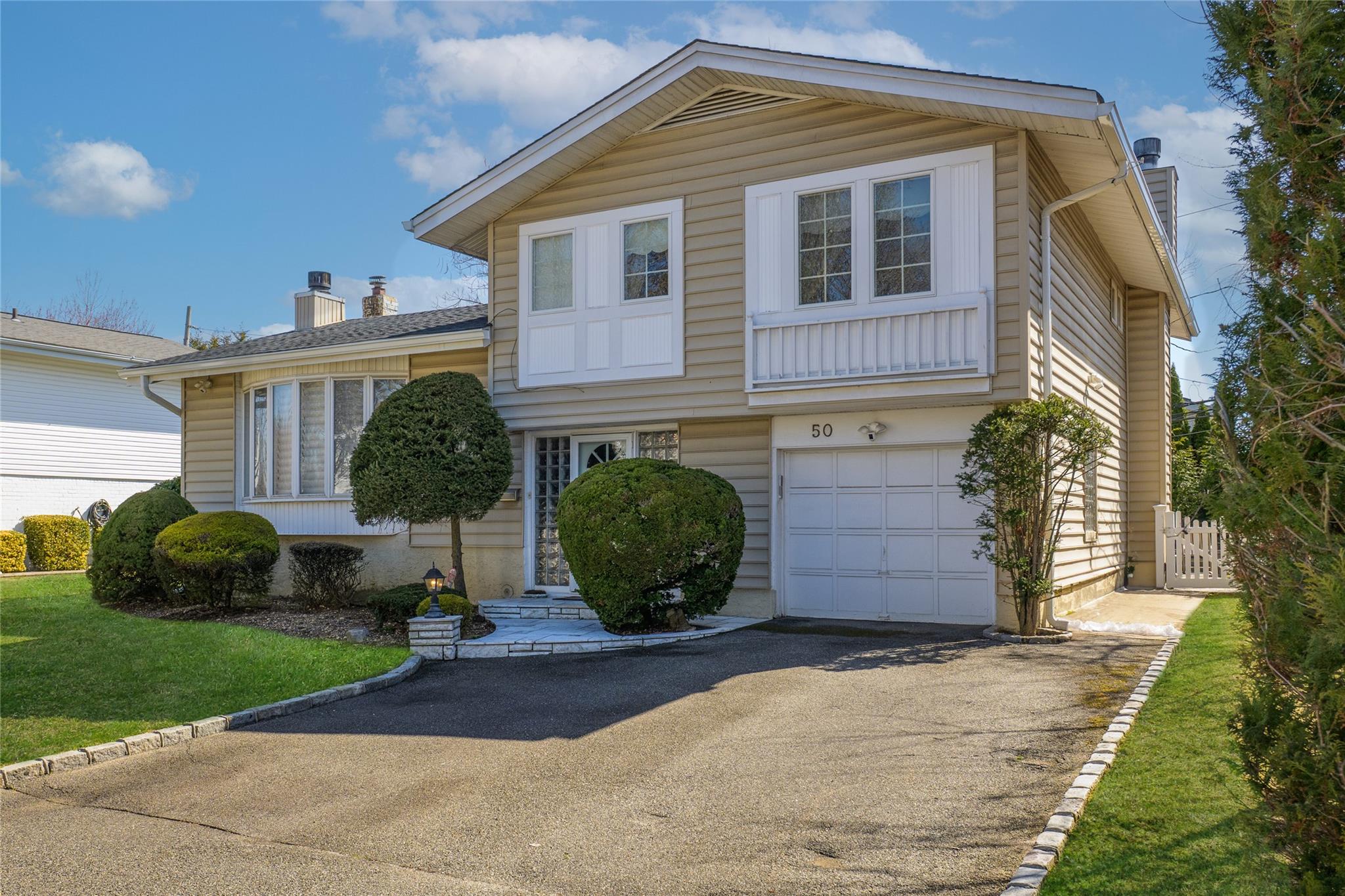 50 Fountain Lane Property Photo