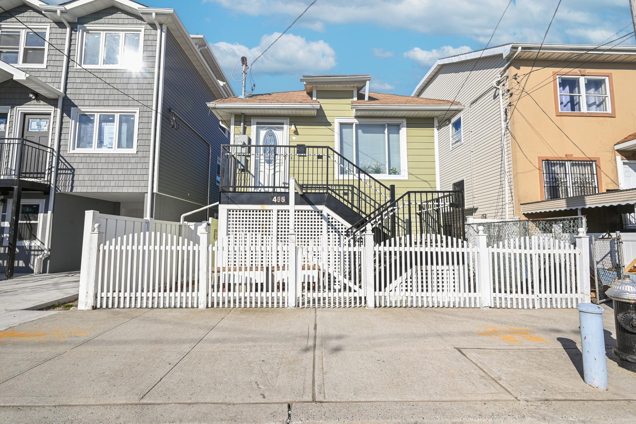 455 Beach 46th Street Property Photo