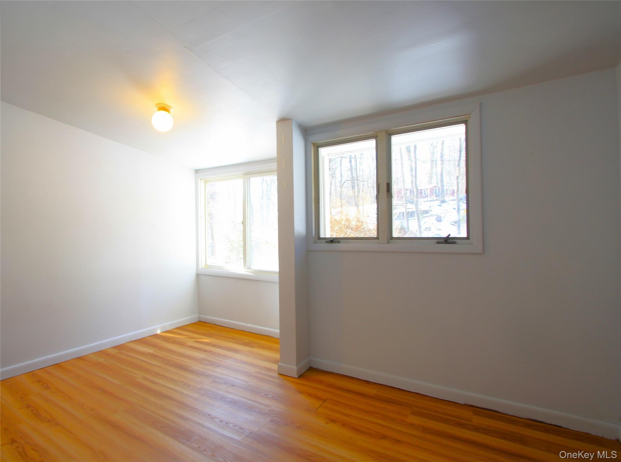 35 Mountain Trail Property Photo 19