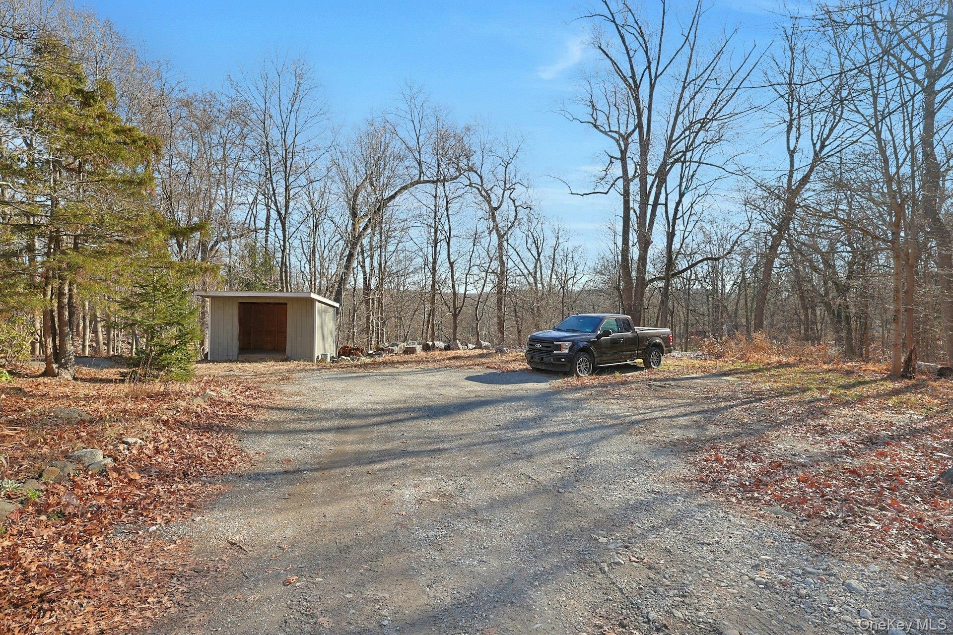 35 Mountain Trail Property Photo 28