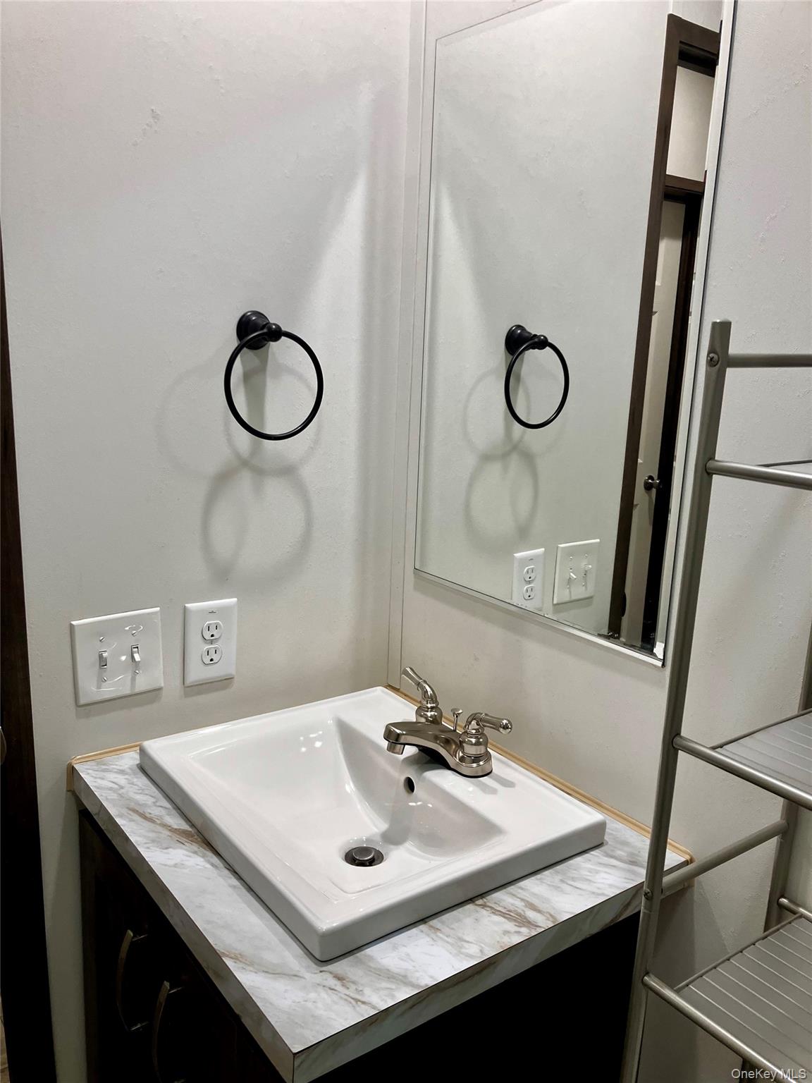 20 Shore Lane Property Photo 6