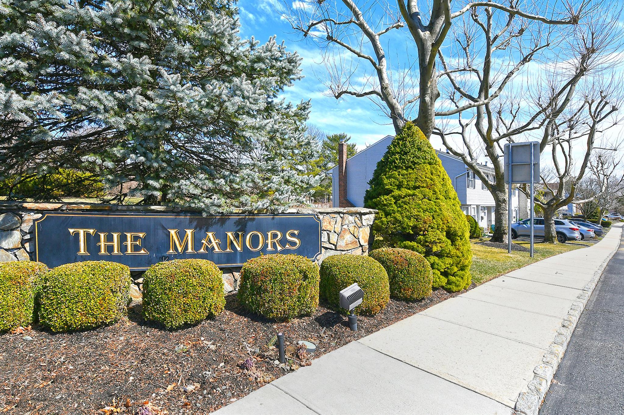 24 Manors Drive Property Photo