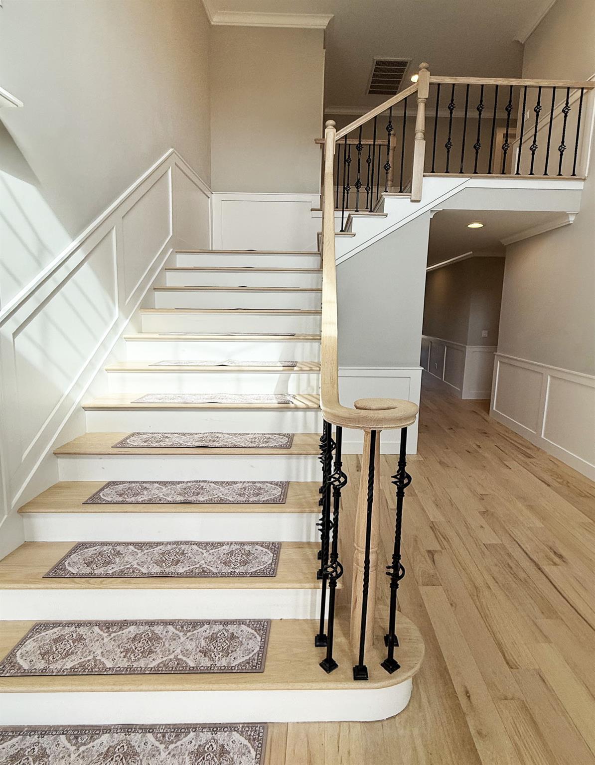 255 Maple Avenue Property Photo 4