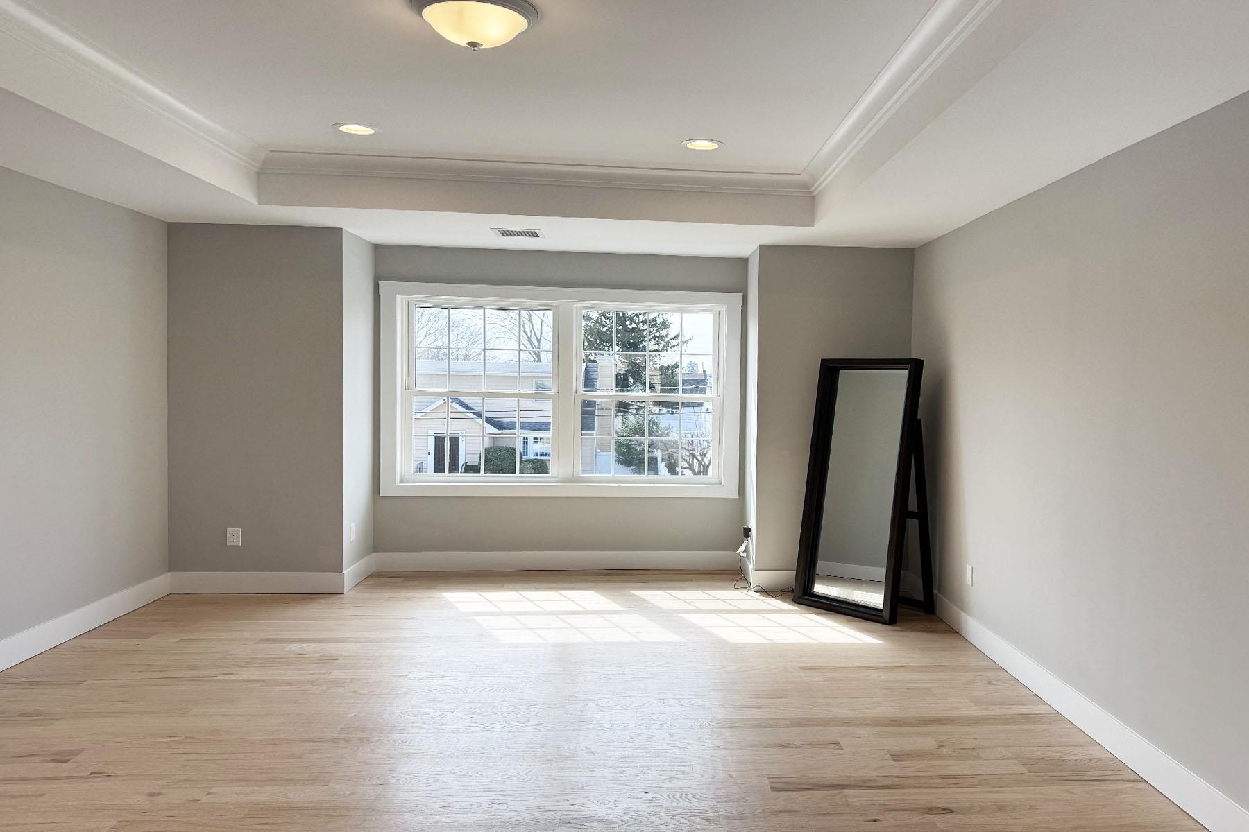 255 Maple Avenue Property Photo 10