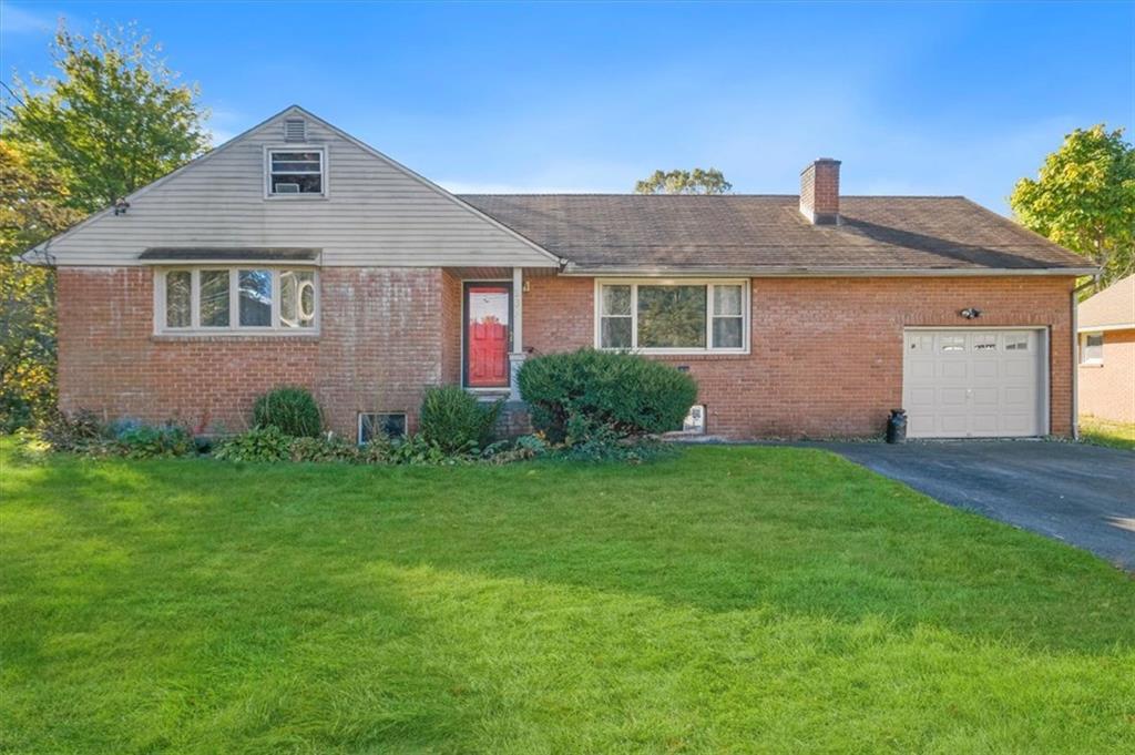 233 Lindorf Street Property Photo