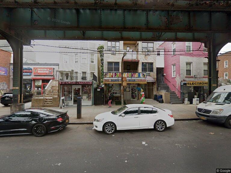 104-29 Roosevelt Avenue Property Photo
