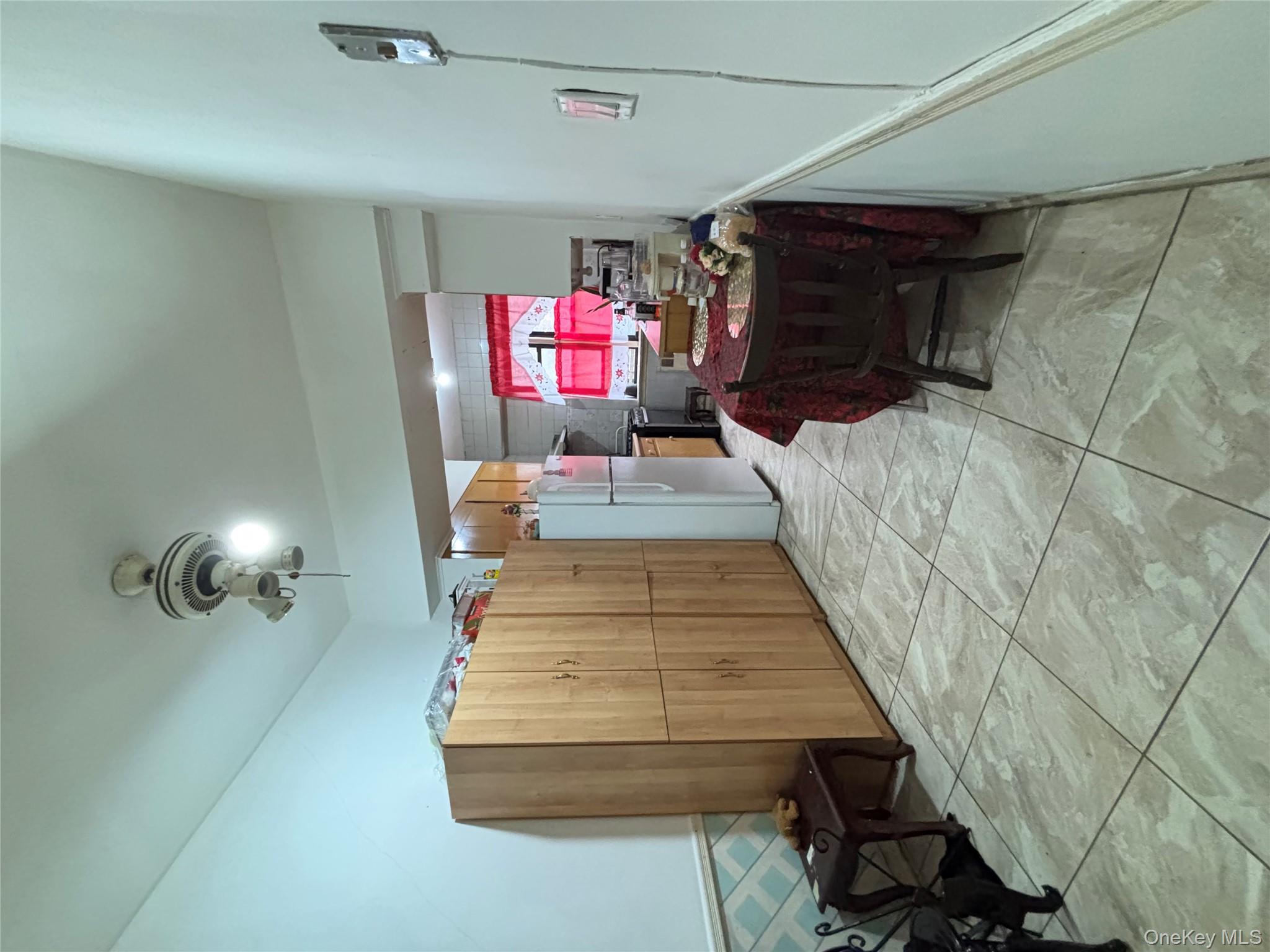 740 E 232 Street Tb Property Photo 15