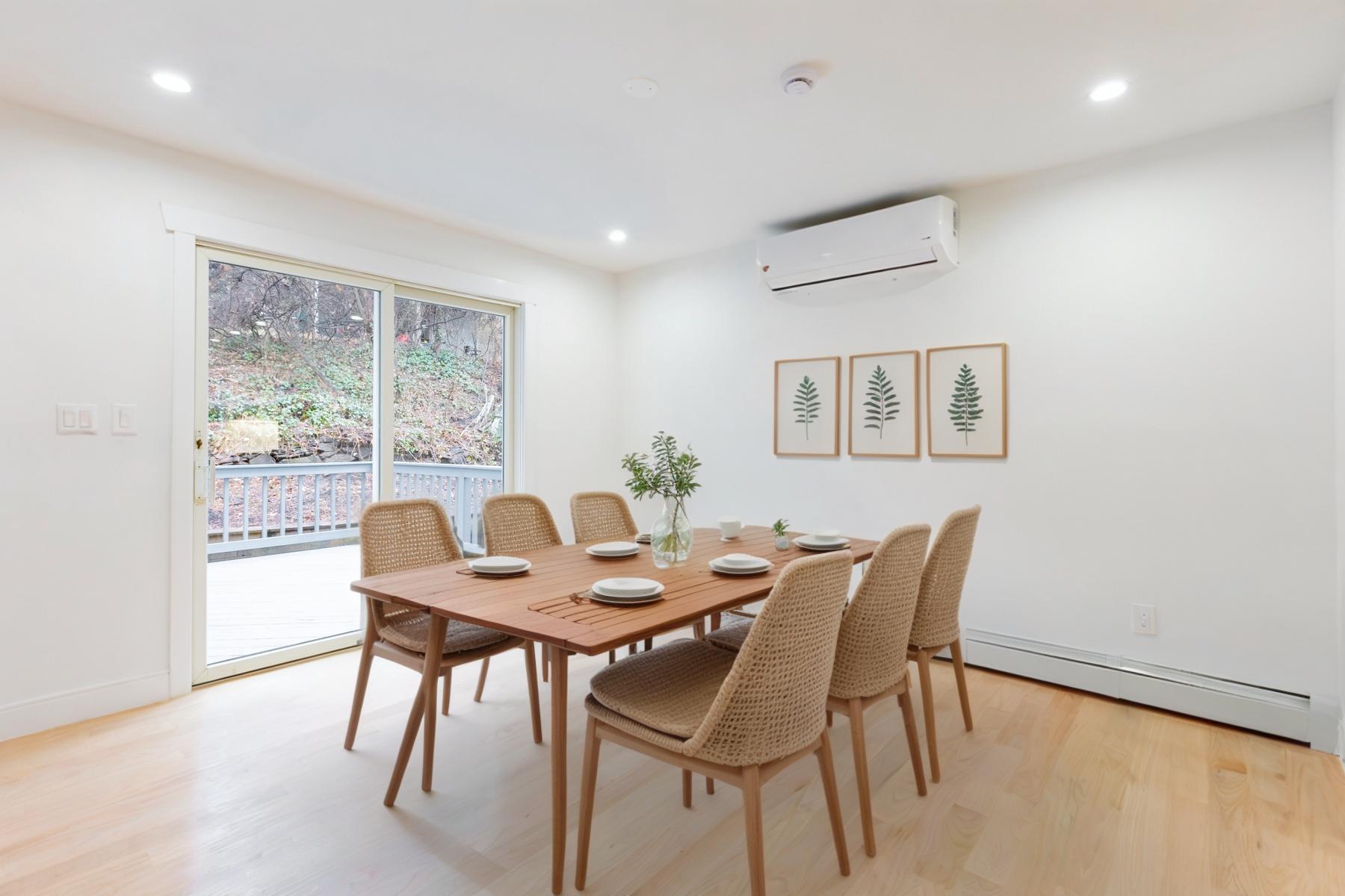 20 S Rockland Avenue Property Photo 12