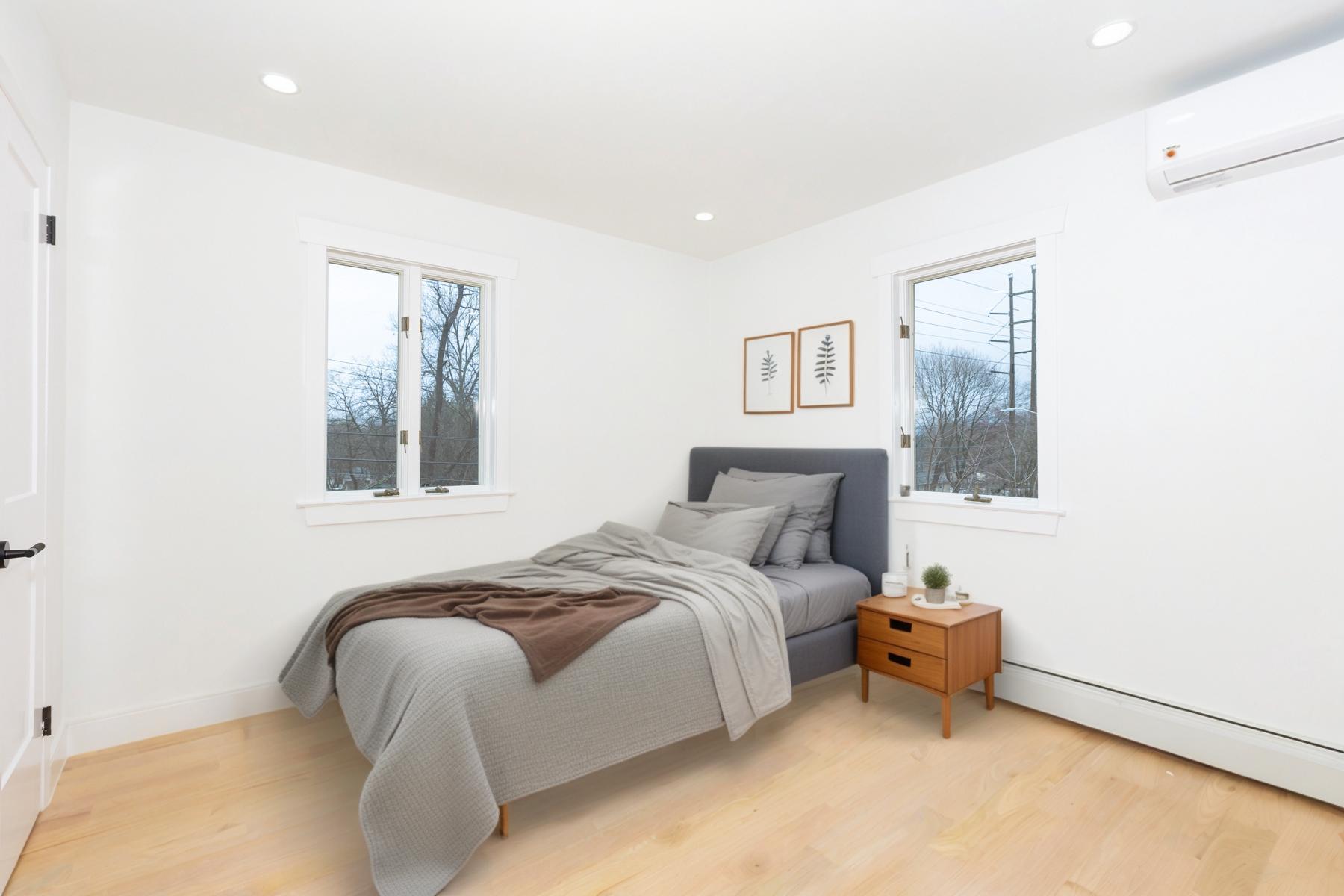 20 S Rockland Avenue Property Photo 15