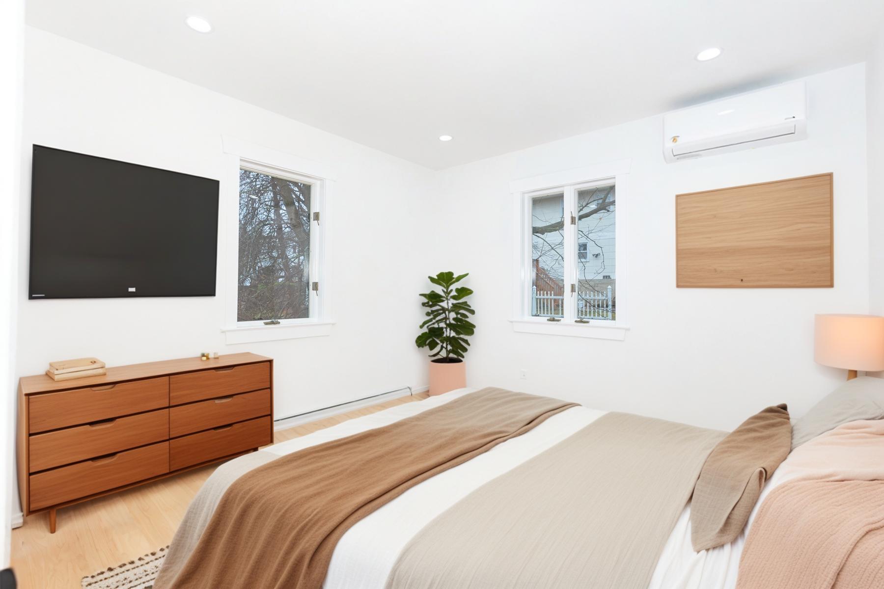 20 S Rockland Avenue Property Photo 19