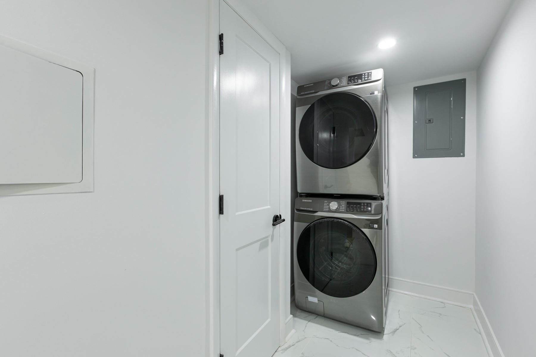 20 S Rockland Avenue Property Photo 26
