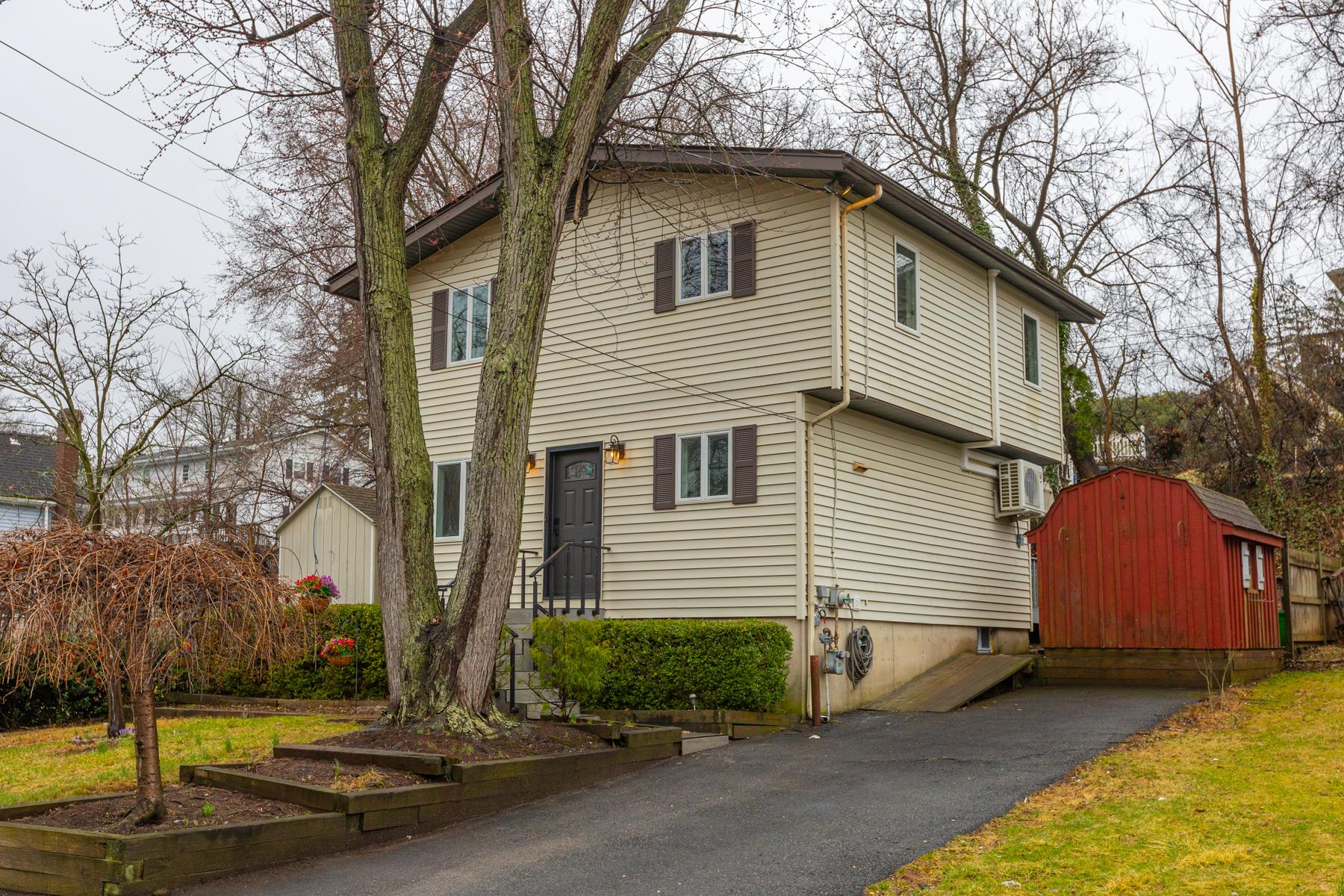 20 S Rockland Avenue Property Photo 36
