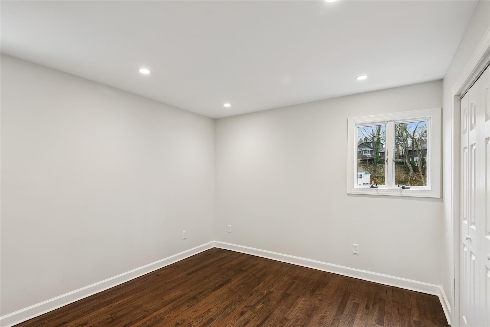 315 Mckinley Terrace Property Photo 17