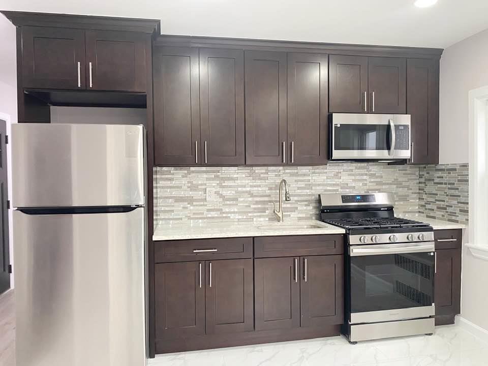 East Elmhurst Community School Real Estate Listings Main Image