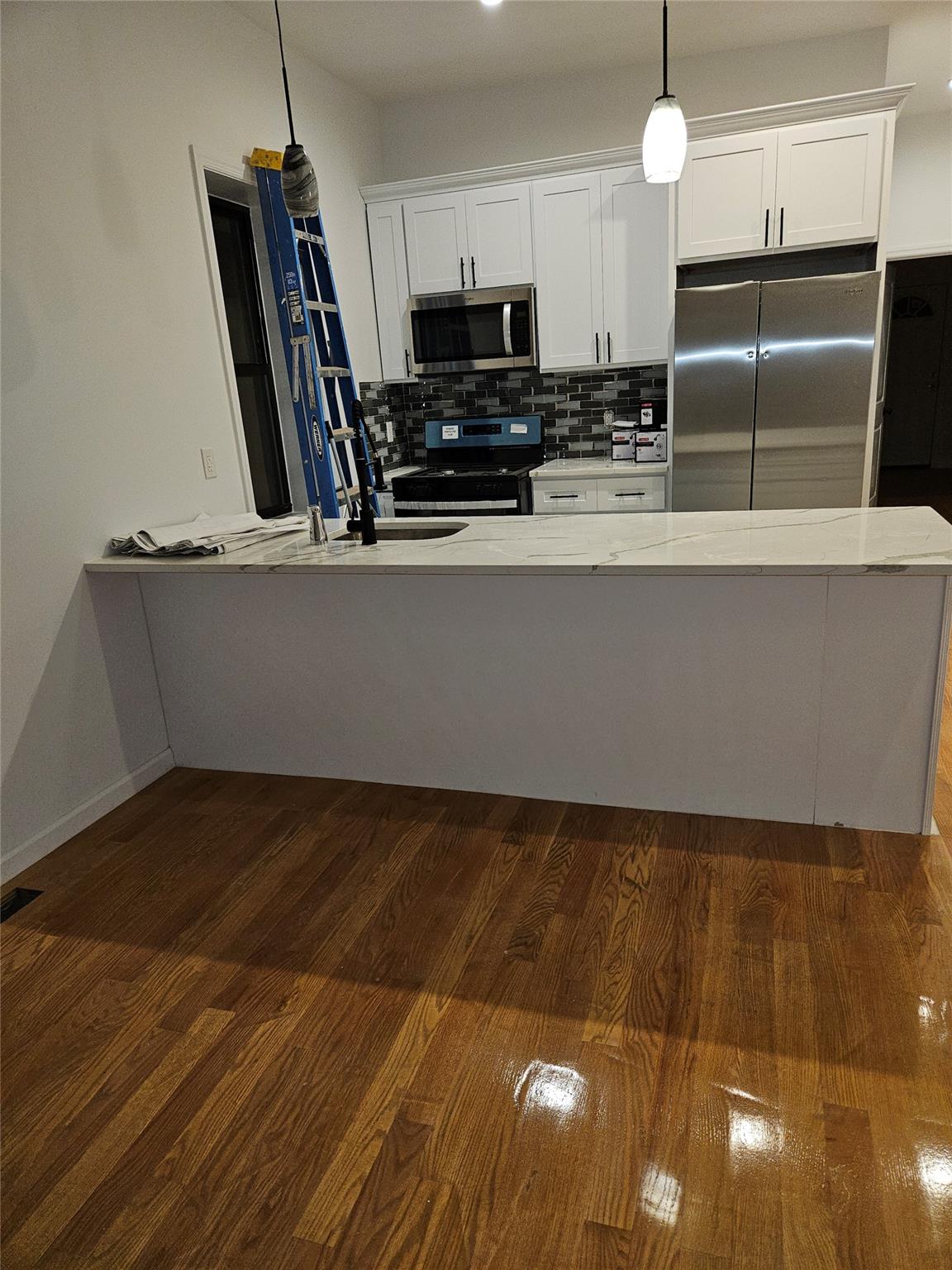 443 Miller Avenue Property Photo 3