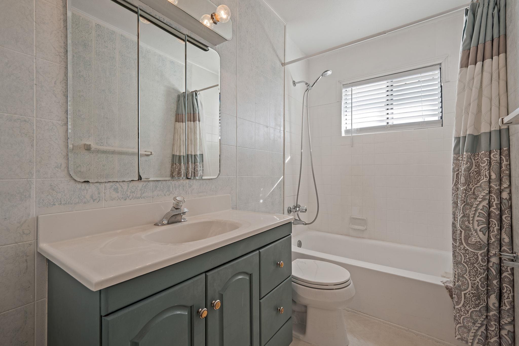 349 W 17th Street Property Photo 14