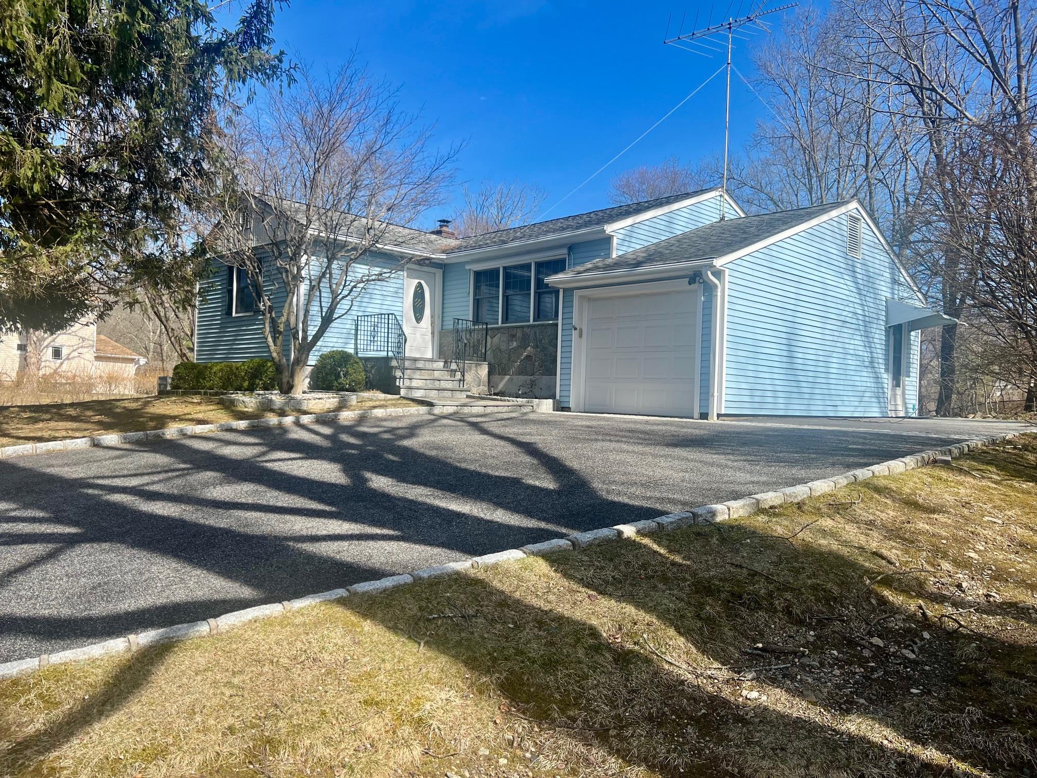 2766 Cecile Drive Property Photo