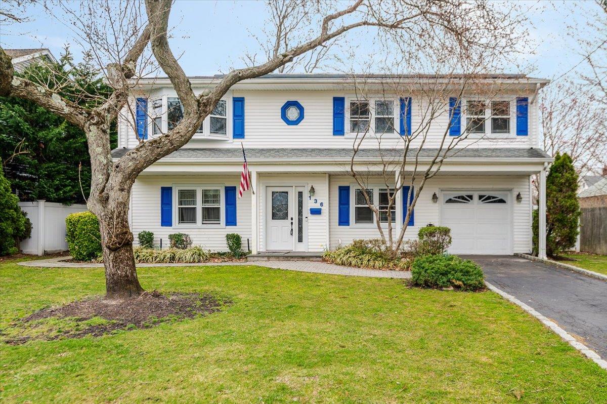 136 Monell Avenue Property Photo