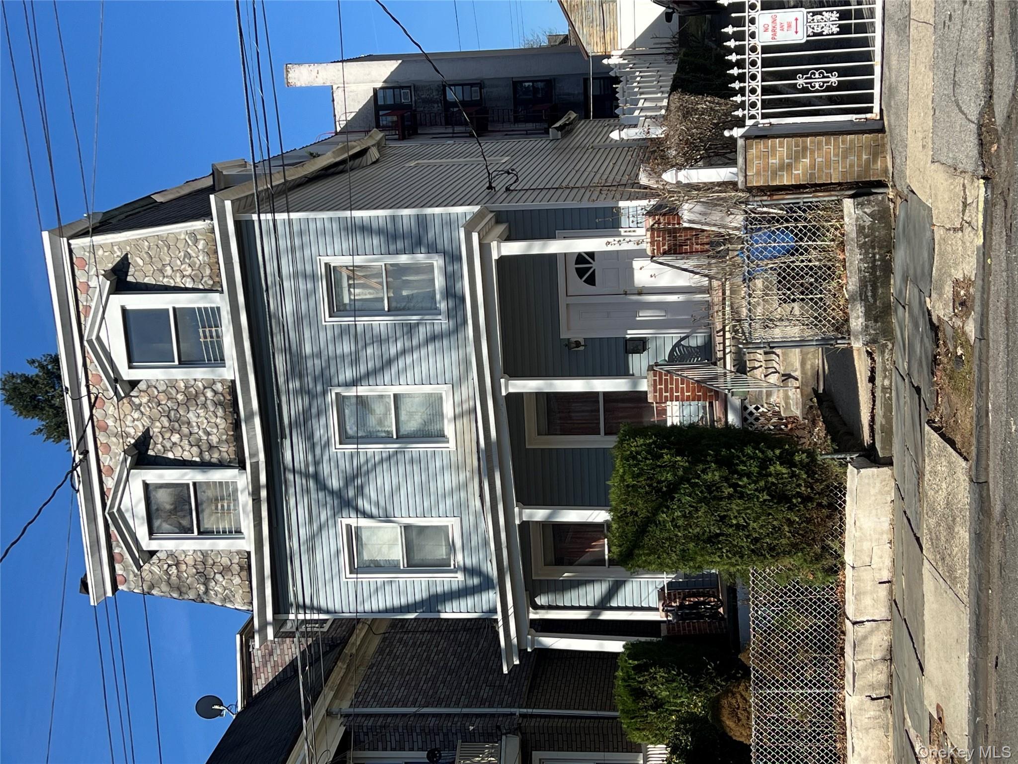 16 N 9th Avenue Property Photo 1