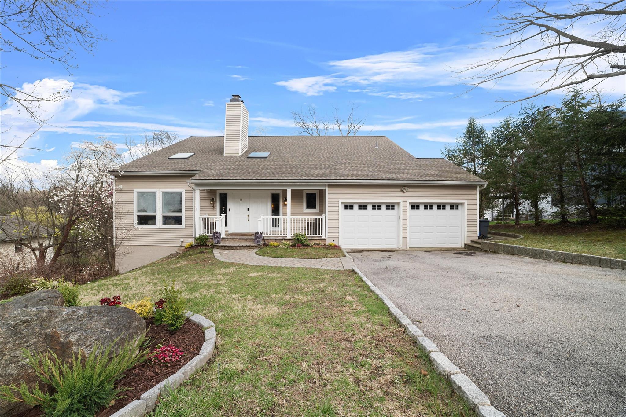 18 Andover Road Property Photo