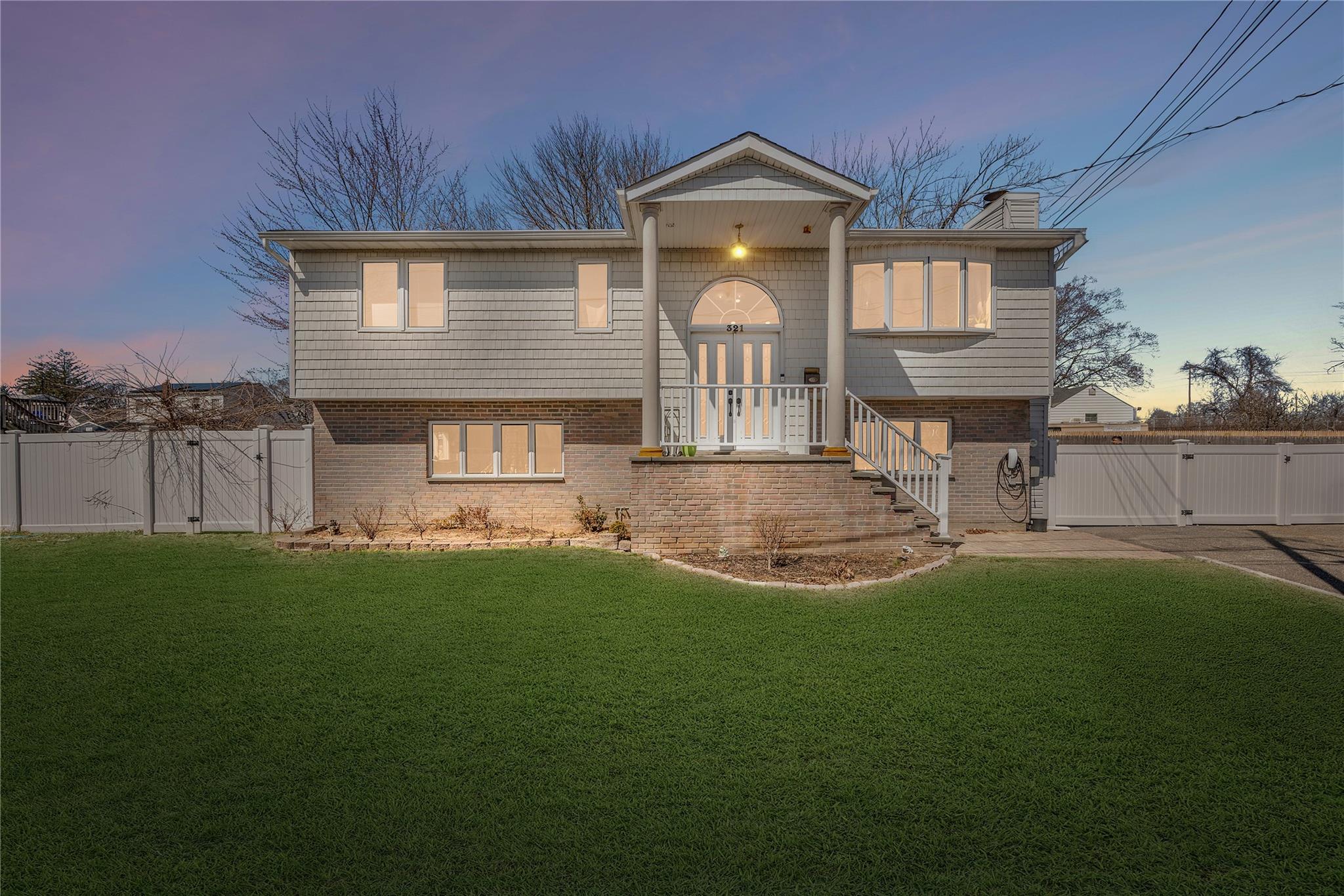 321 Sherbrooke Road Property Photo