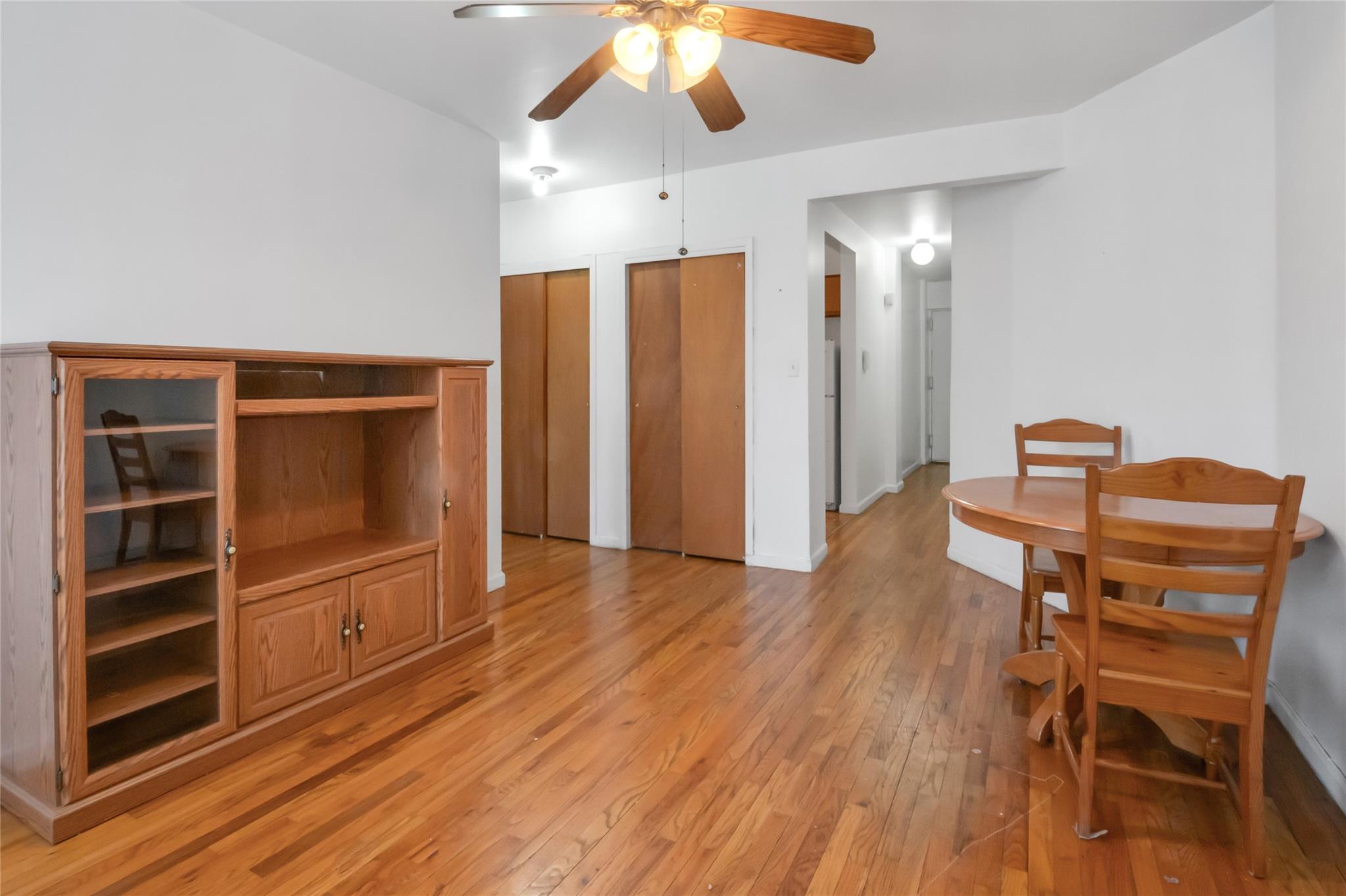 2410 Davidson Avenue B12 Property Photo 2