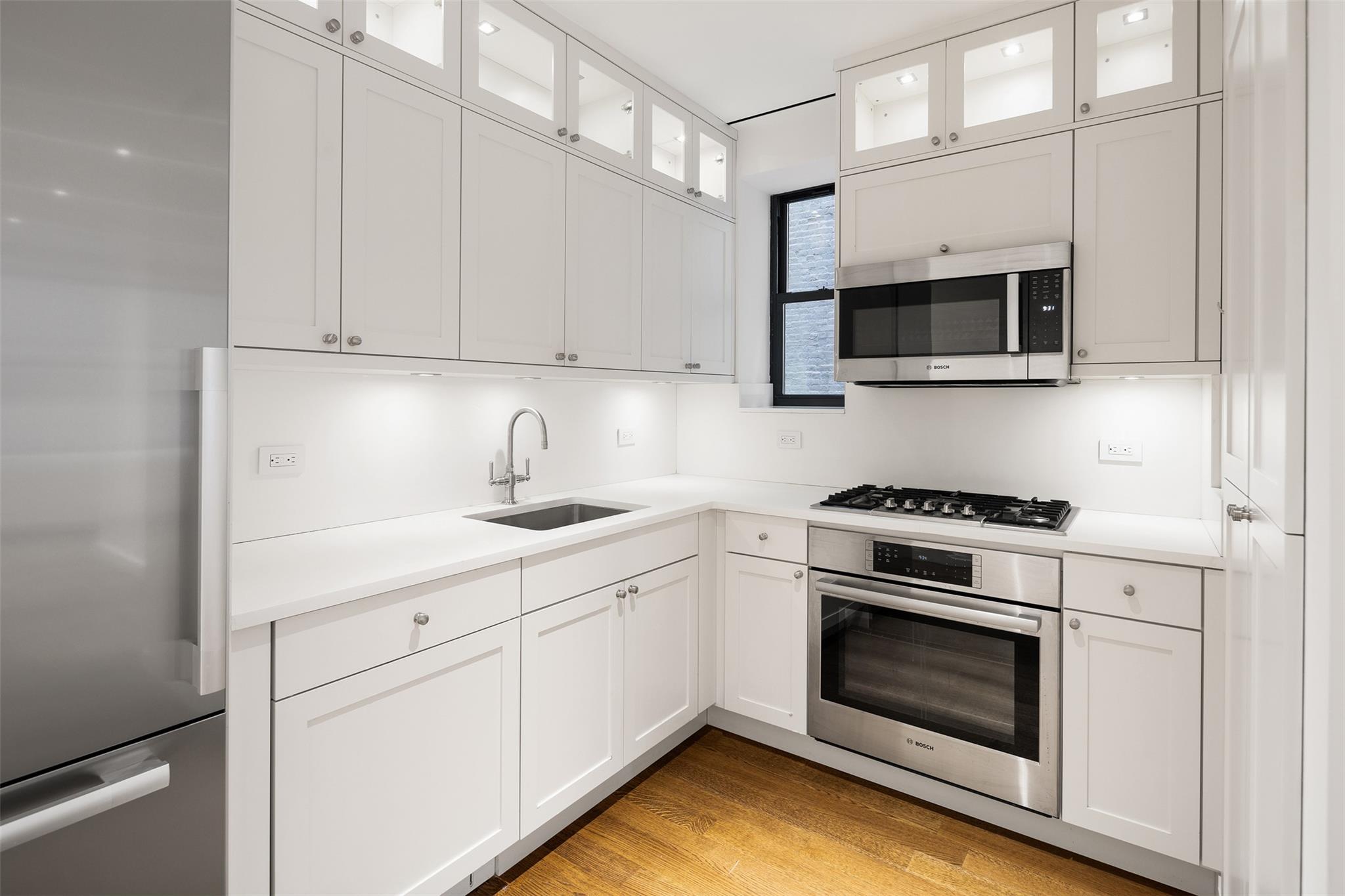 480 Central Park Property Photo