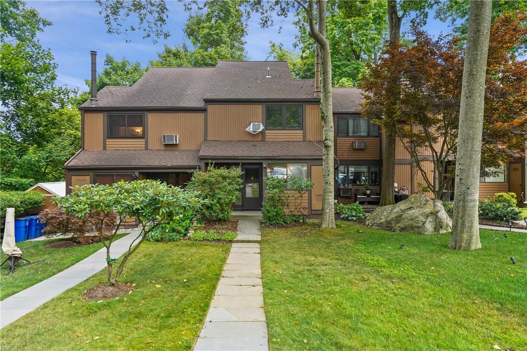 118 Round Hill Road Property Photo 1