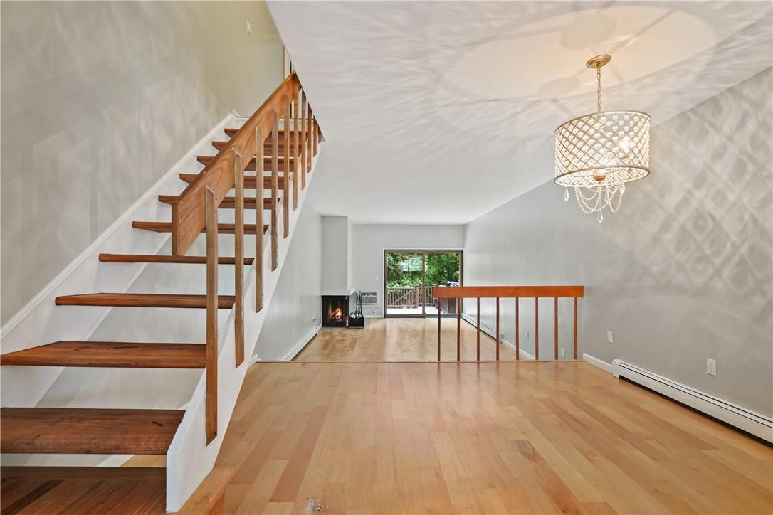 118 Round Hill Road Property Photo 14